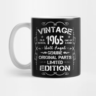 Mens Womens Retro Vintage Classic Made In 1965 tee for 56th birthday party. Mug